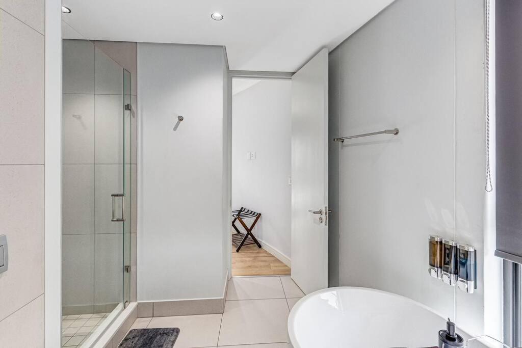 Apartamento 2 Bed Luxury Apartment, Ellipse, Waterfall
