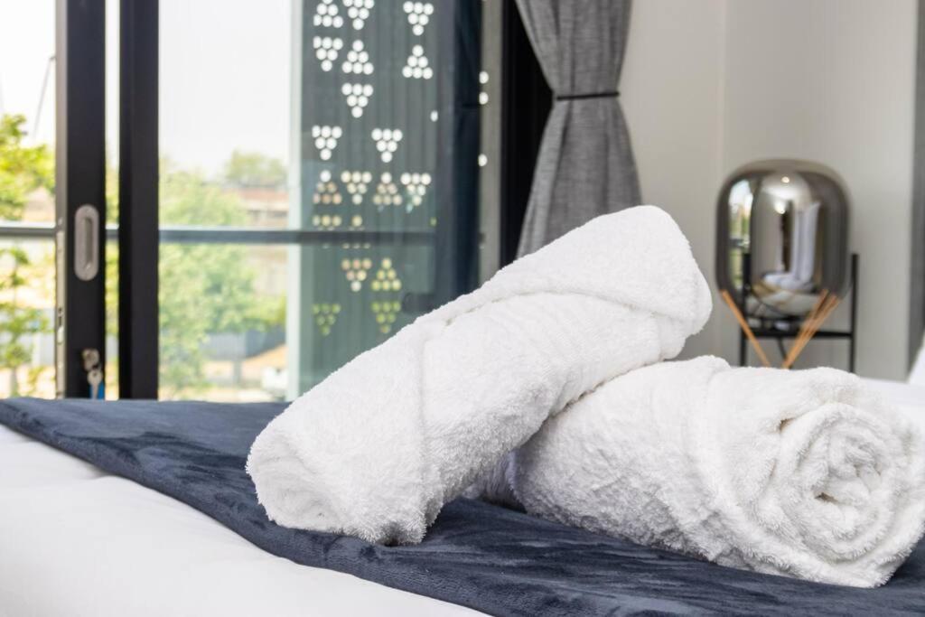 2 Bed Luxury Apartment, Ellipse, Waterfall Apartamento *